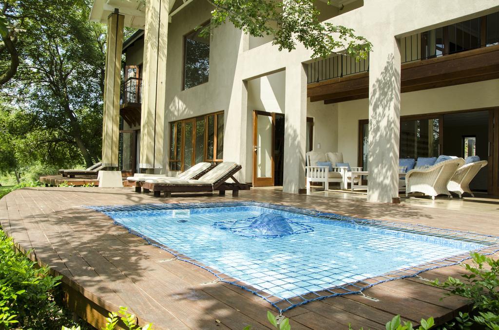 Villa Rostrata-On-Lake Hazyview Luaran gambar